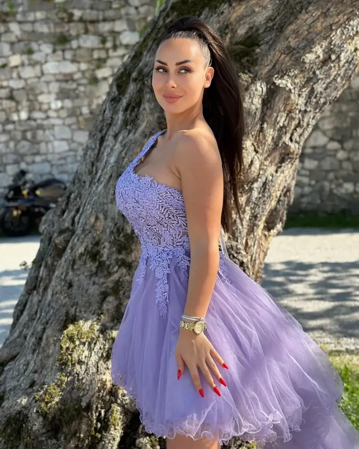 Lila haljina od tila i čipke — Cipelino